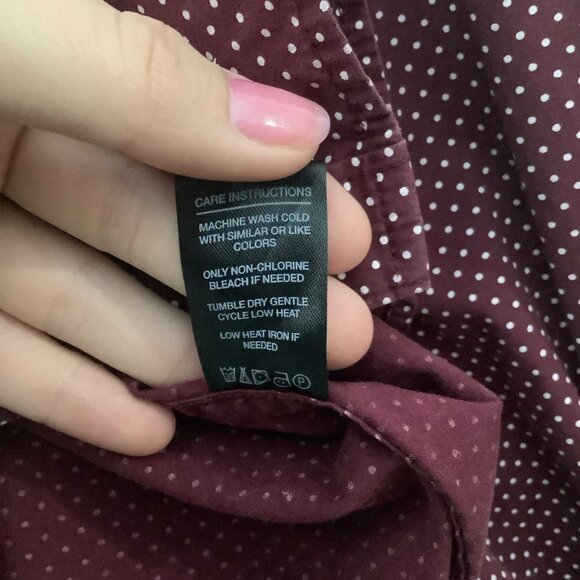 Denim & Flower Micro Dot Button Down Slim Fit Shirt Men Medium Flip Cuff Maroon - Picture 5 of 6